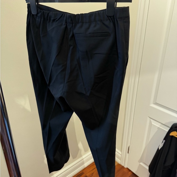 Black wool 6397 designer. Elastic waist. Skinny leg. Great condition - Picture 4 of 6